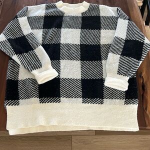 Abercrombie Fitch Sweater Women Large Black White Check Oversize Knit Crew Neck